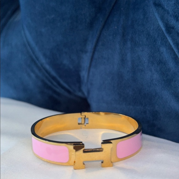 Vintage fashion Elegant Pink and Gold Bracelet - Picture 4 of 11